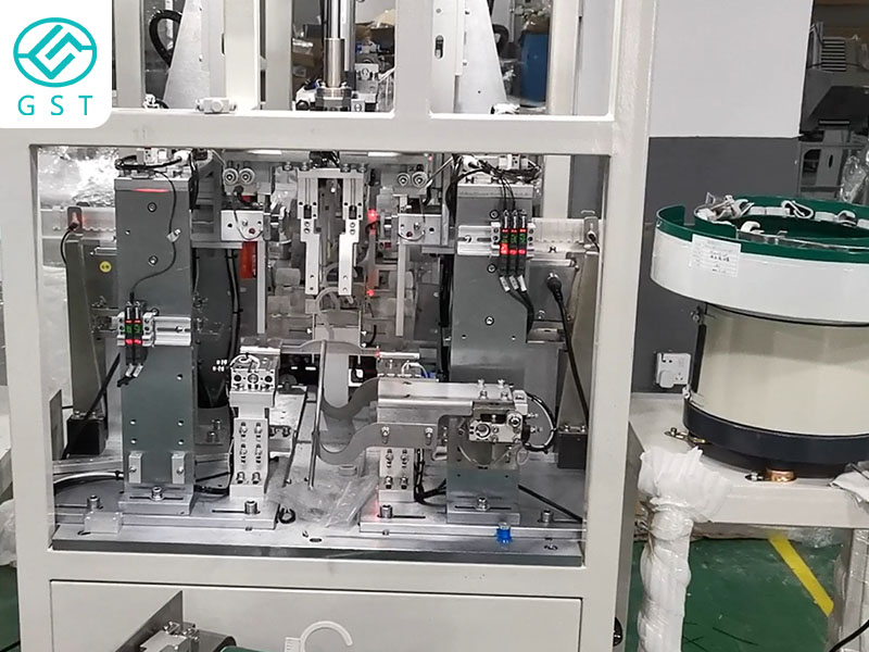 自動組裝機-褲架自動組裝機