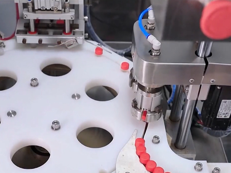 全自動(dòng)旋蓋機(jī)的操作和維修方法