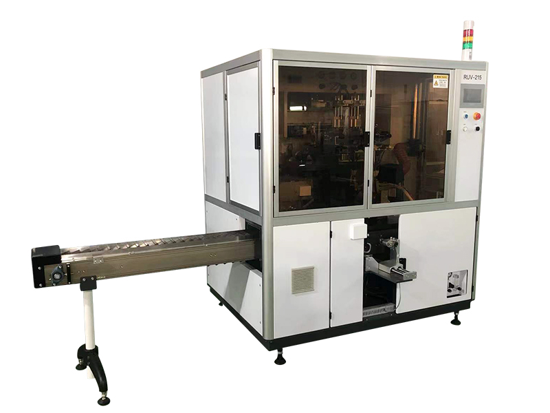 創(chuàng)新科技，小型全自動絲印機