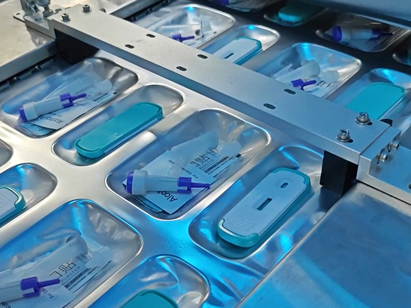 自動包裝封口機：智能高速封合，一體化封裝專家