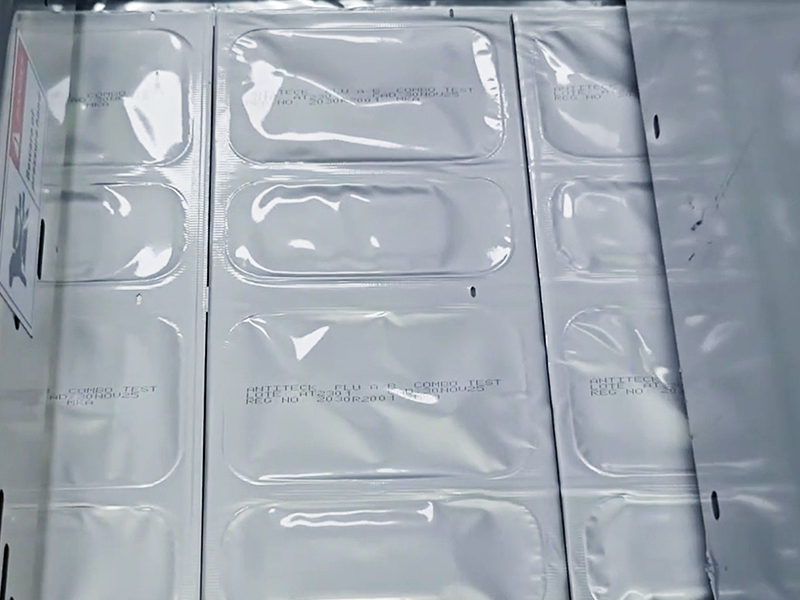 全自動(dòng)塑膜包裝機(jī)推動(dòng)現(xiàn)代包裝生產(chǎn)線高效升級(jí)